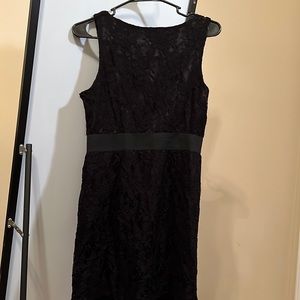 Forever 21 black lace dress with waist band Large